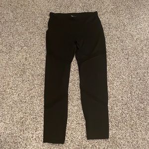 Womens Mesh detail Old Navy leggings - size Large